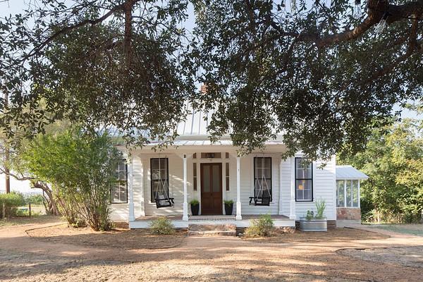 Mustard Seed B&B On The Llano ภายนอก รูปภาพ