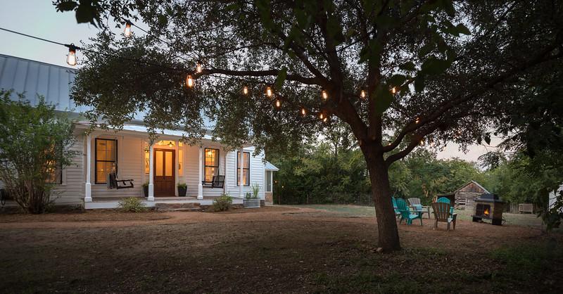 Mustard Seed B&B On The Llano ภายนอก รูปภาพ